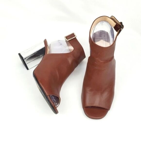 Prada Milano tan/brown leather chunky heel Open toe bootie size 38.5 - Picture 9 of 10